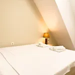 Elite Business With Free Gym Pass, Street Parking And Full Office Setup *